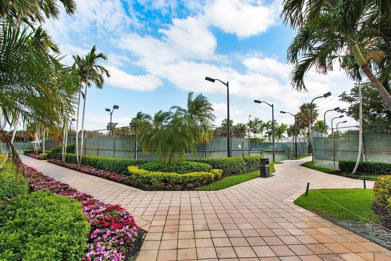 051-7060IslegrovePlace-BocaRaton-FL-3343