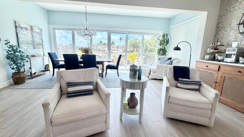 Great Room Dining