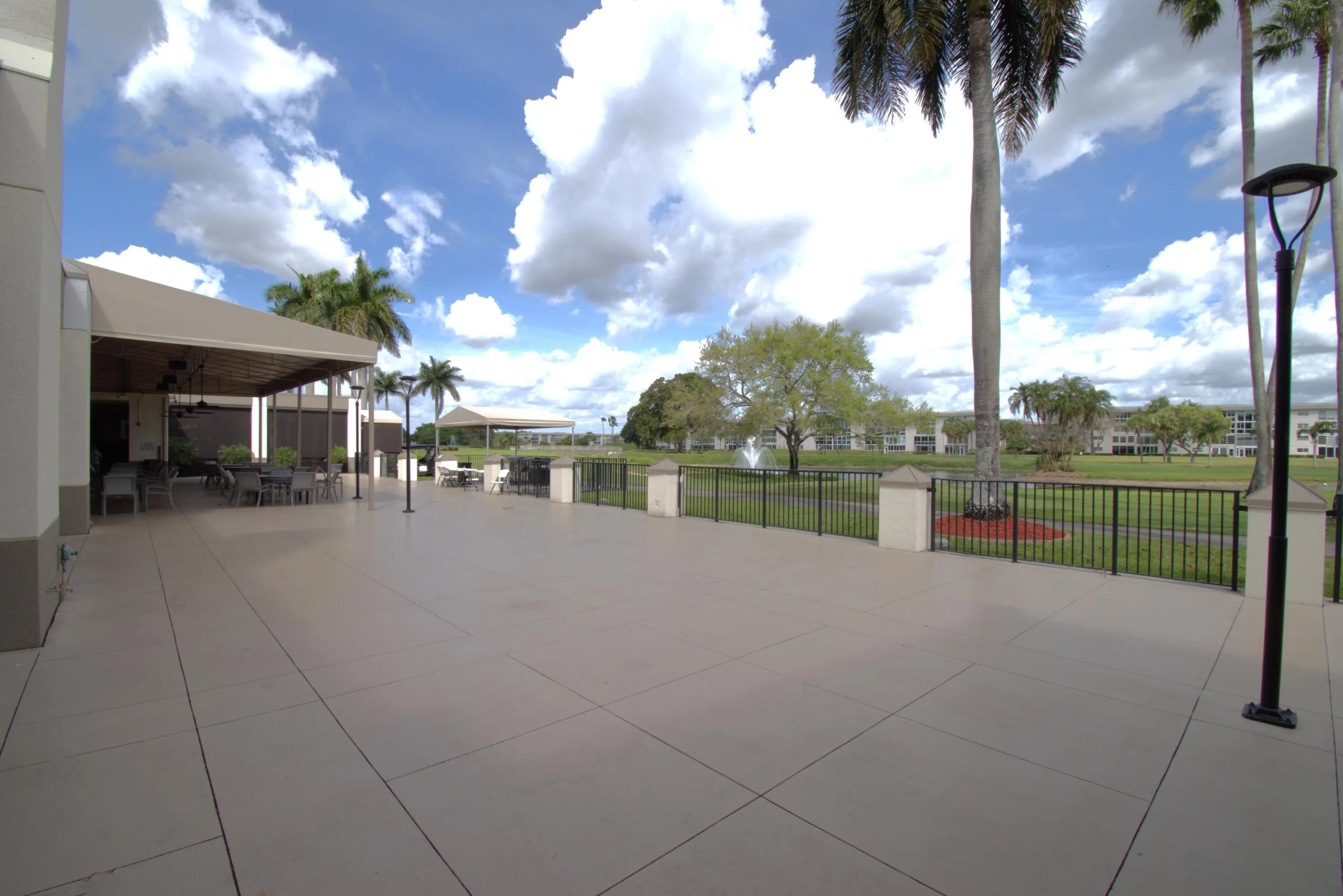 13B Clubhouse Patio
