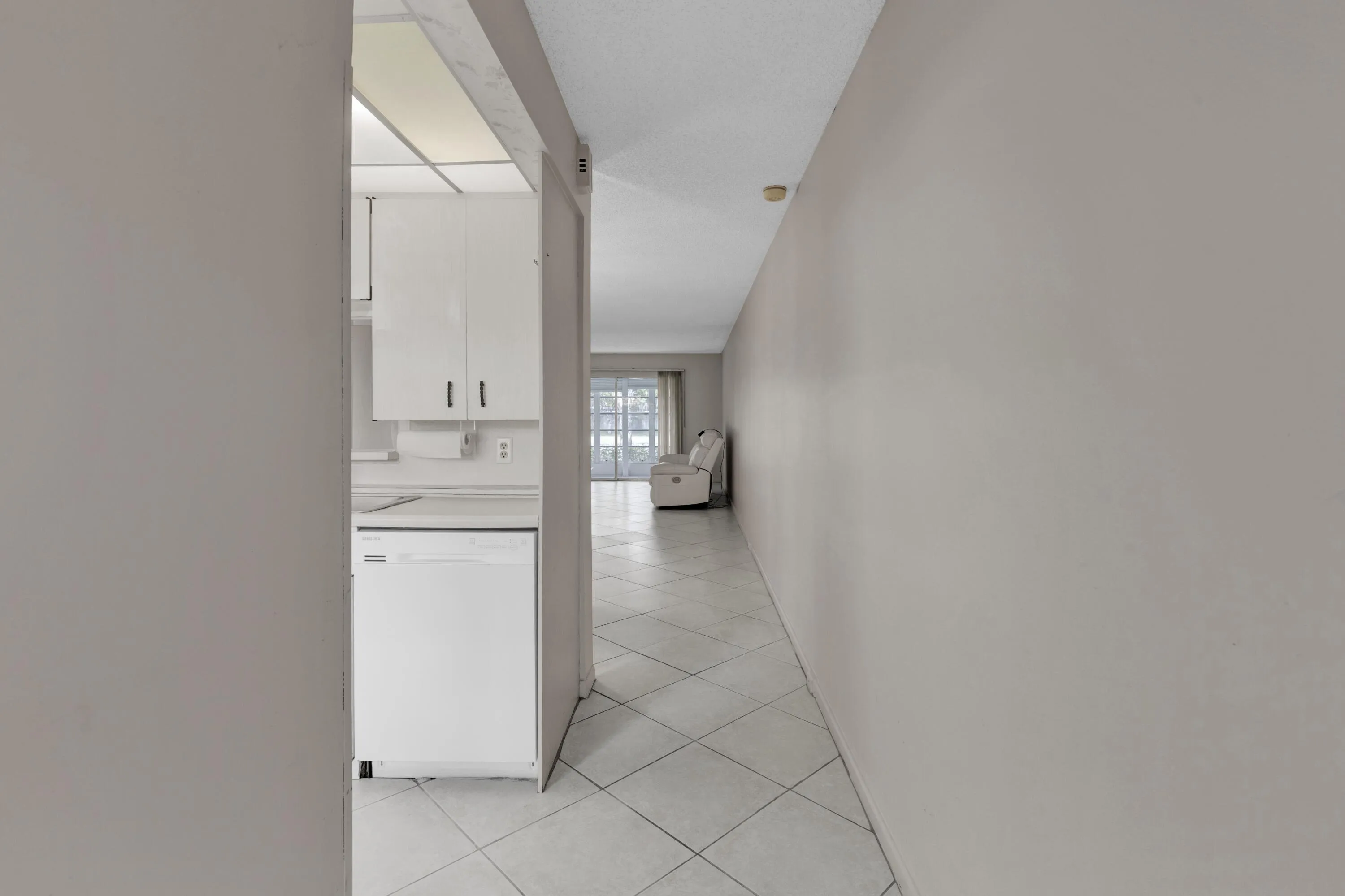2A Foyer