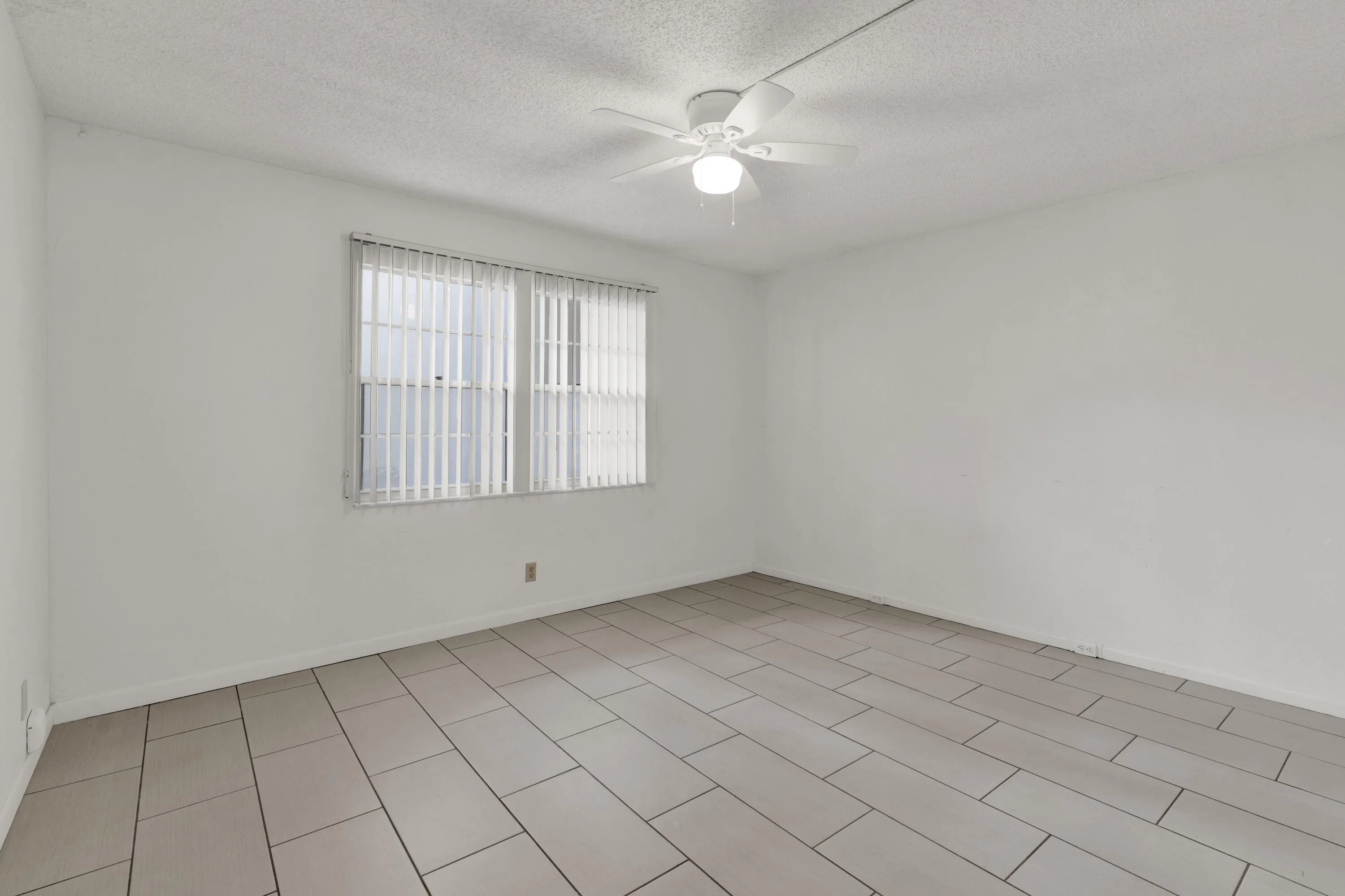 4C Guest Bedroom A