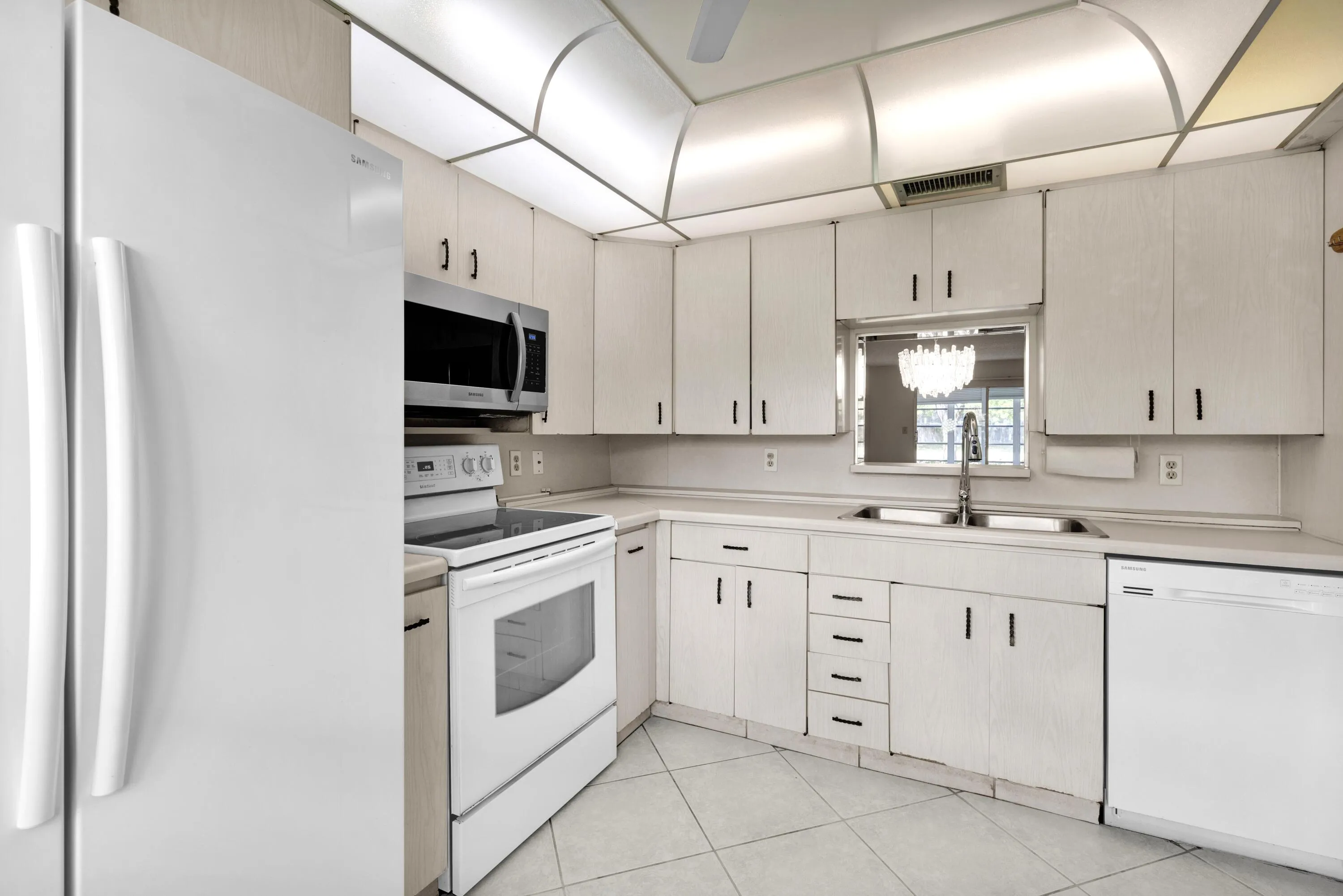 3 Kitchen C