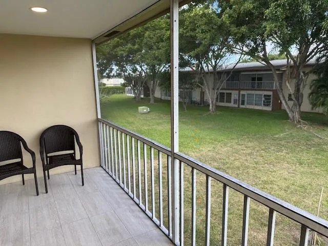 t19