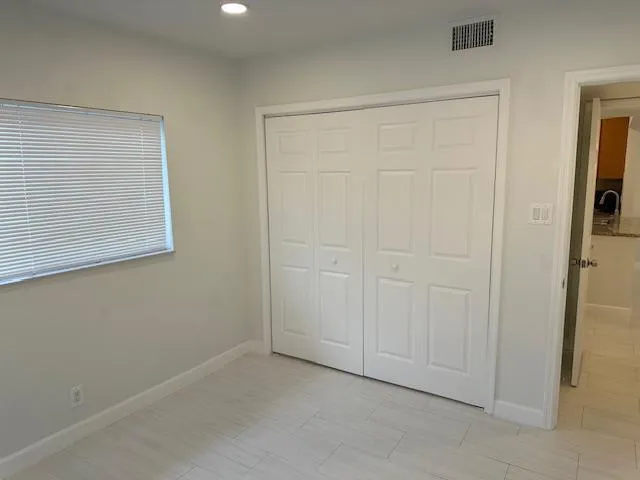 t15