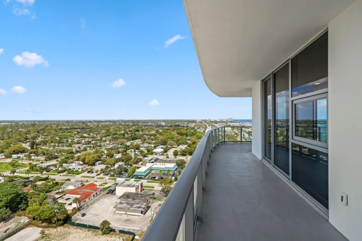 balcony view north