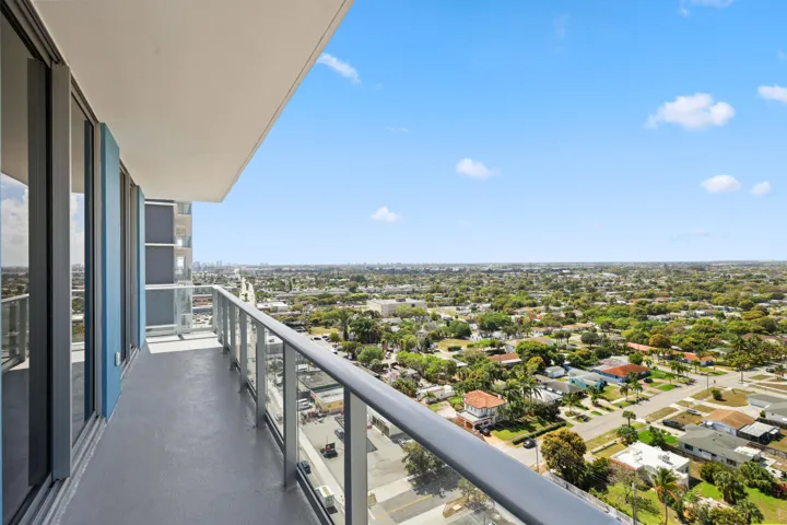 balcony view south