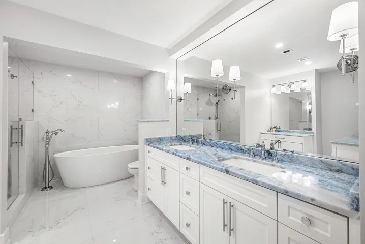 primary suite bathroom