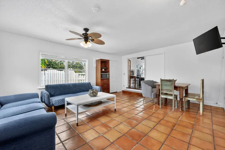 37-web-or-mls-3A5A8194