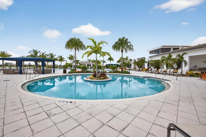 Resistance Pool and Spa