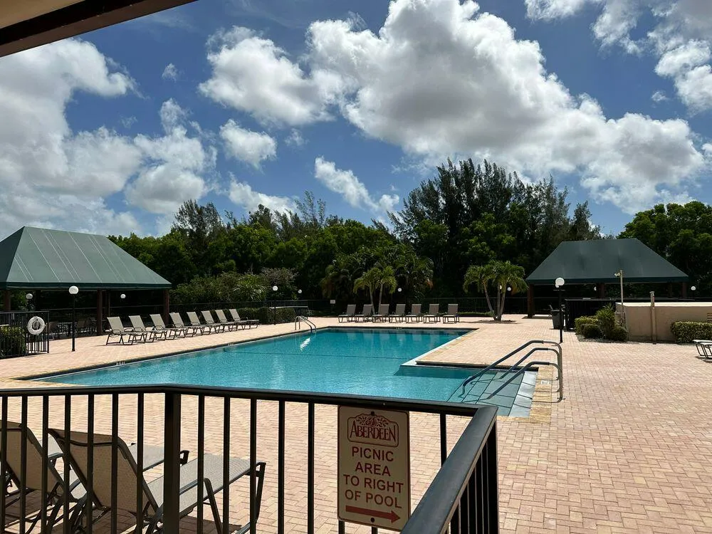 POOL (2026_01_25 14_15_14 UTC)