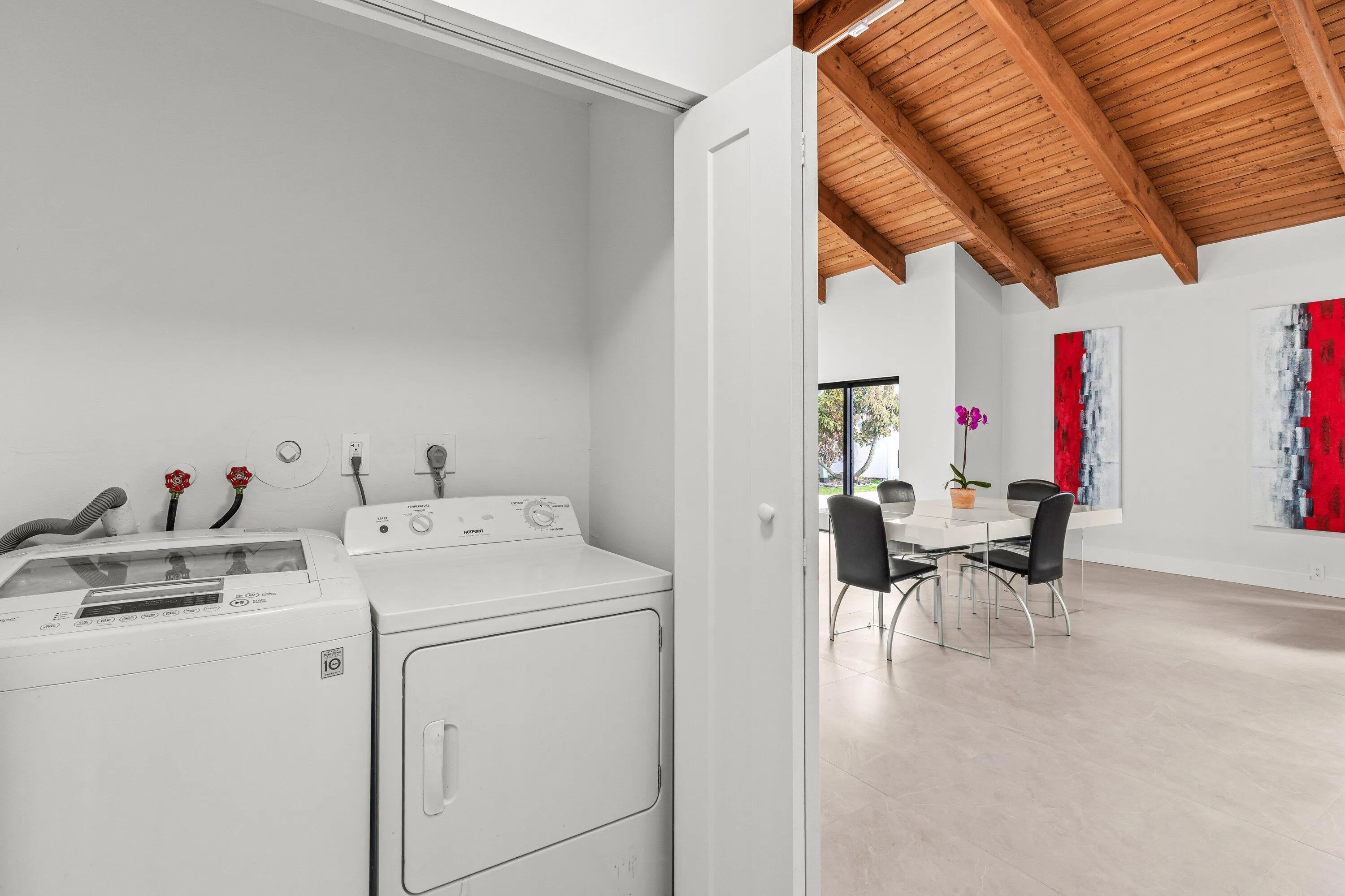 Laundry area