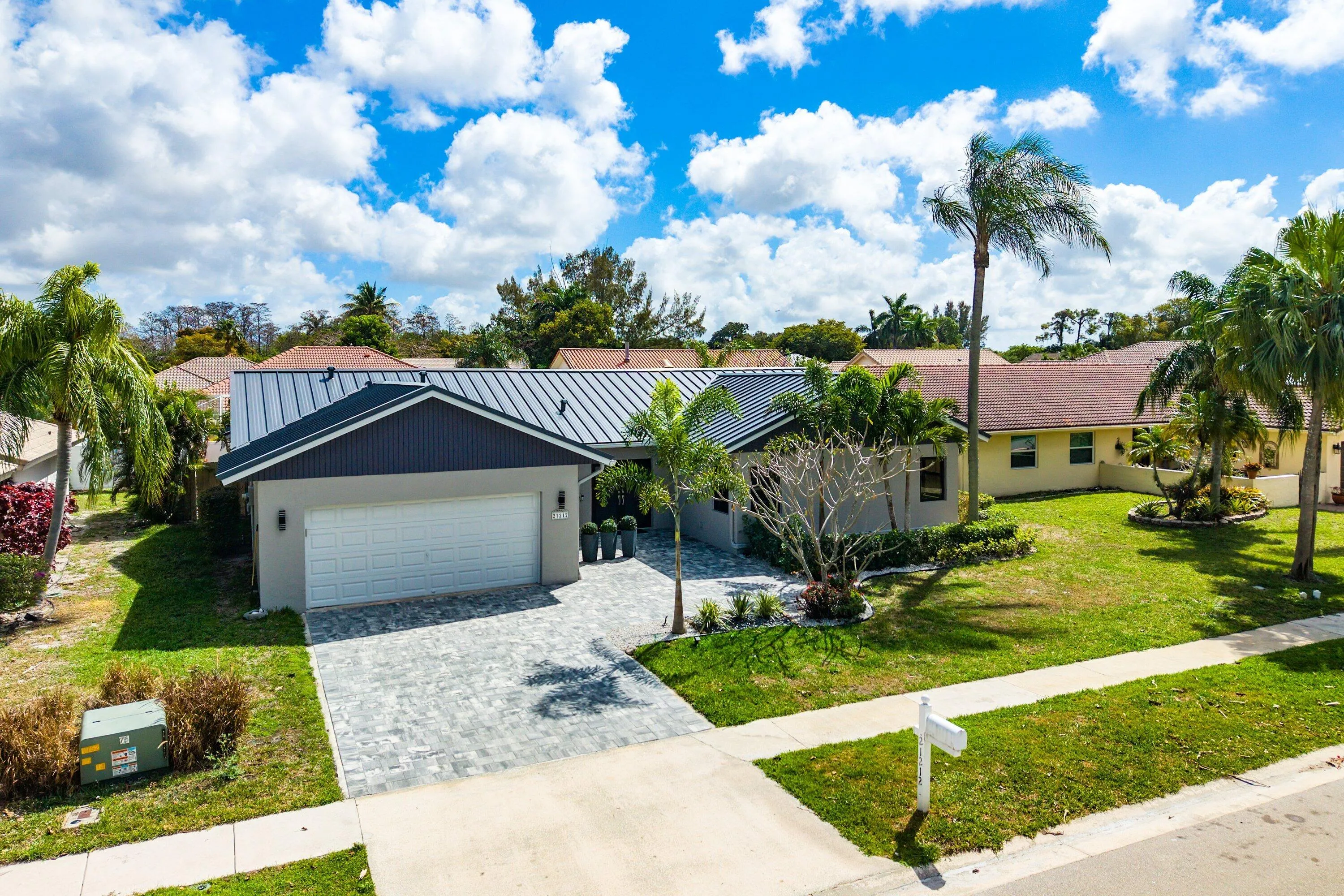 037-21212EscondidoWay-BocaRaton-FL-33433