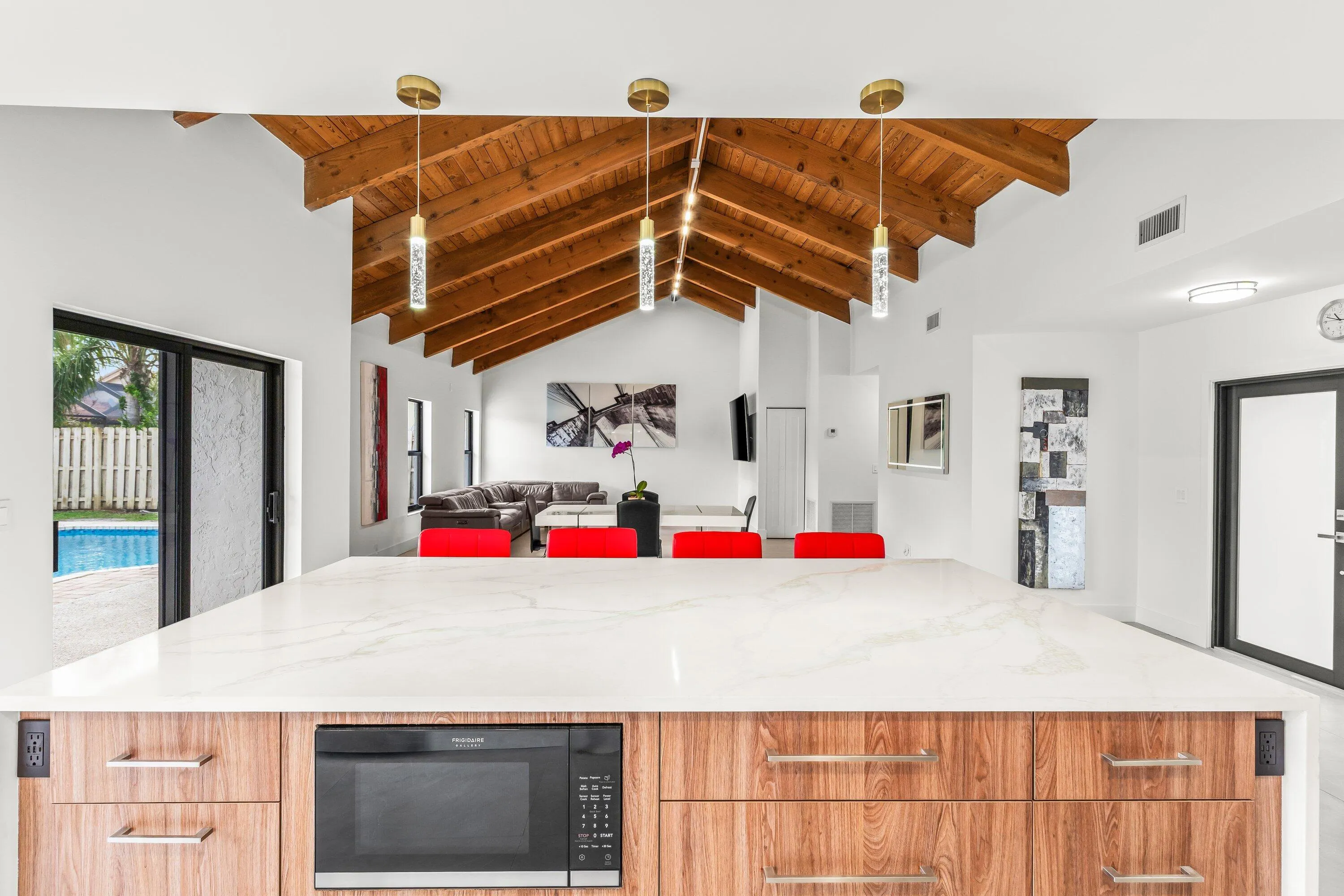 010-21212EscondidoWay-BocaRaton-FL-33433
