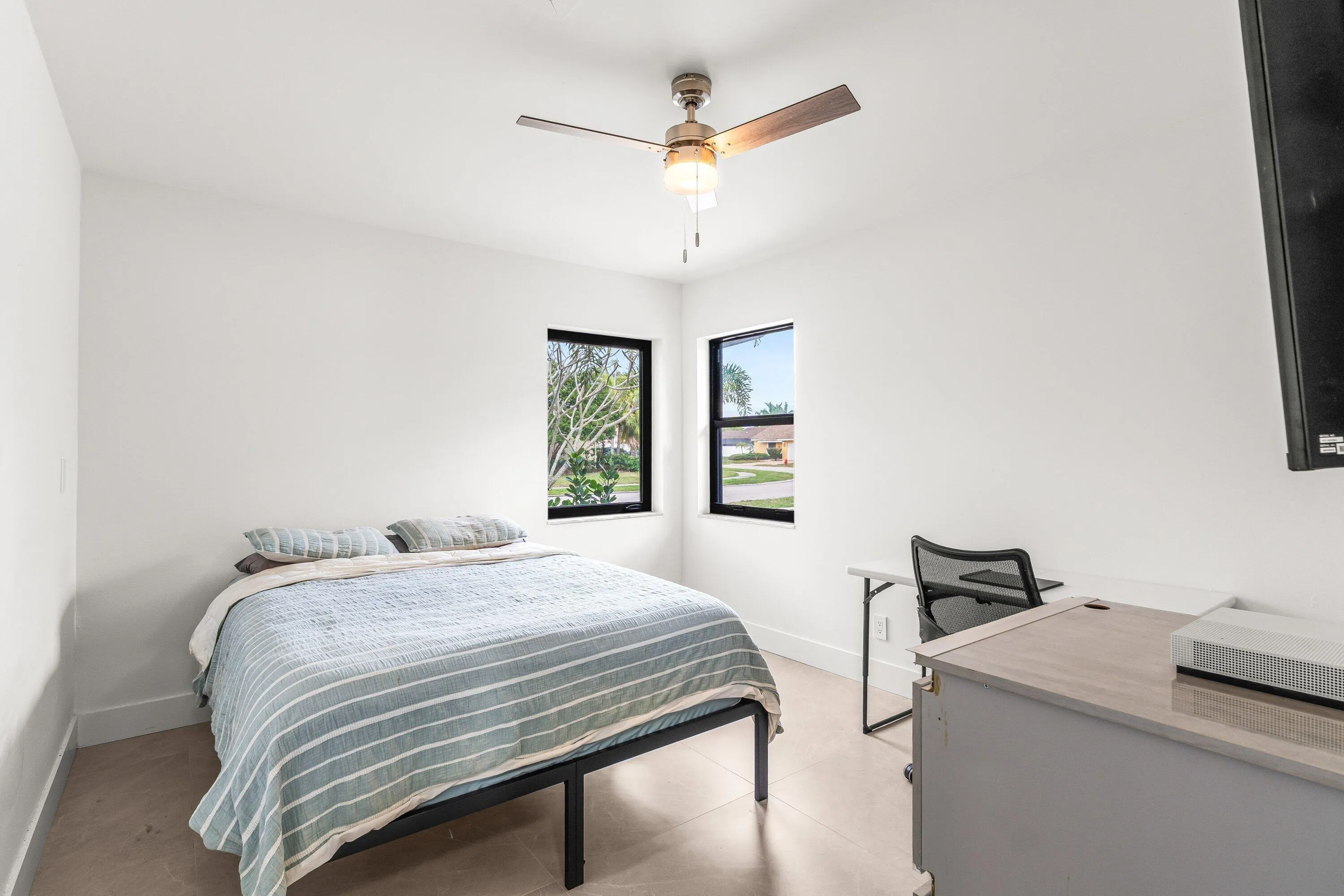 022-21212EscondidoWay-BocaRaton-FL-33433