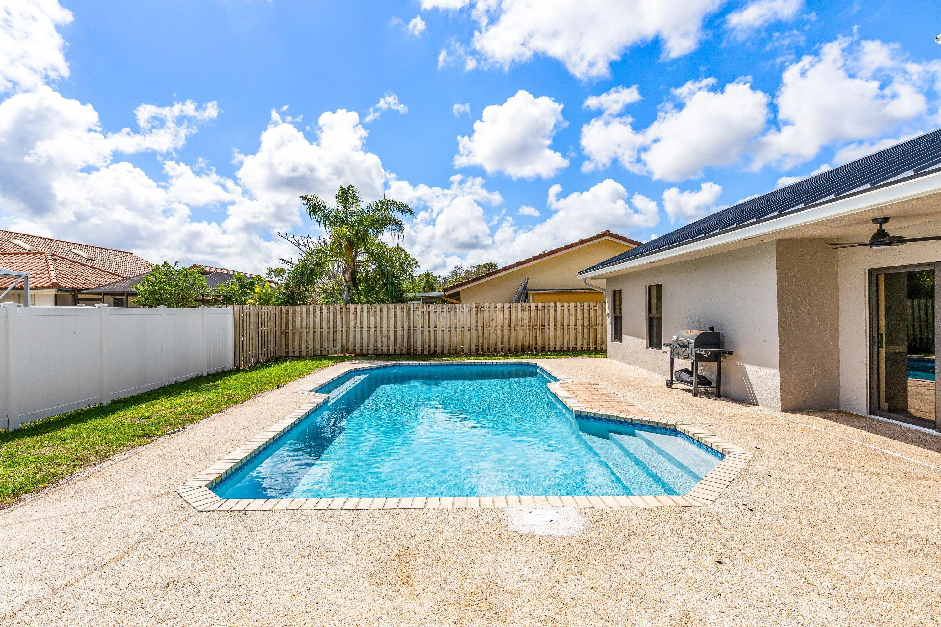 032-21212EscondidoWay-BocaRaton-FL-33433