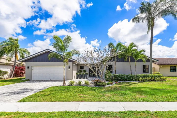 001-21212EscondidoWay-BocaRaton-FL-33433