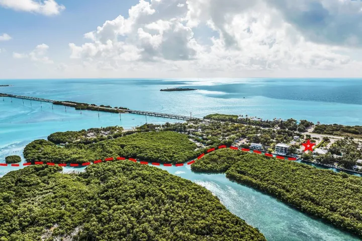 Instant Bay and Ocean Access