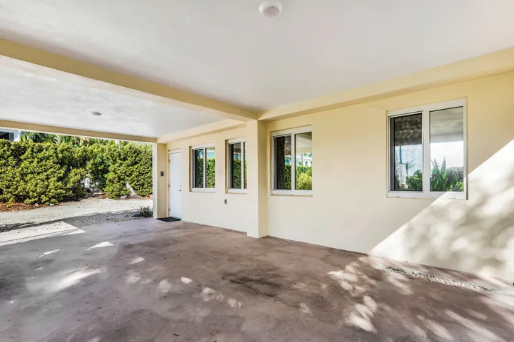Carport