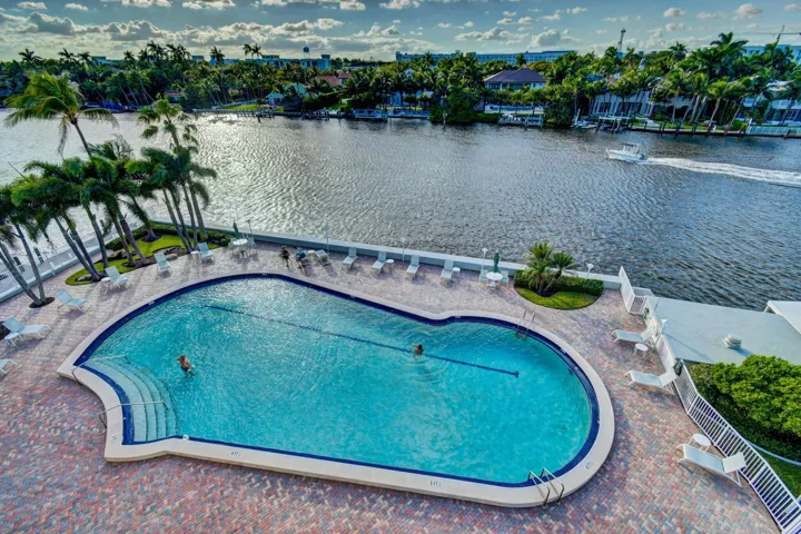 Seagate Towers Community Pool
