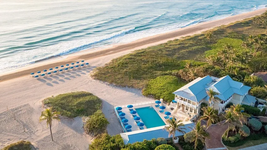 beach-club-view