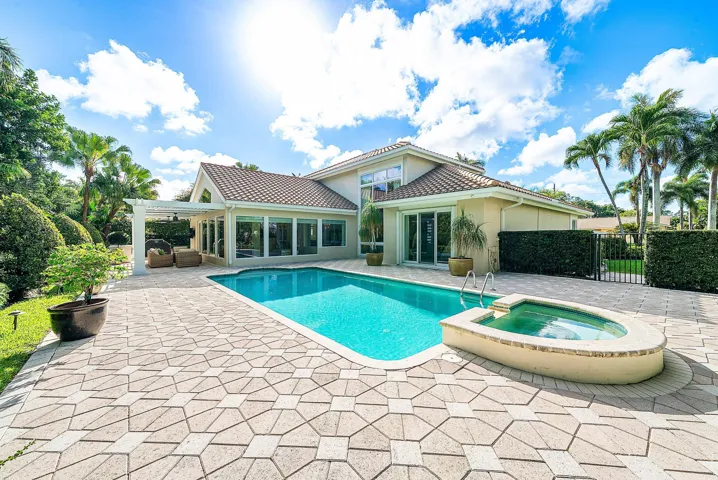 053-4361GleneaglesDrive-BoyntonBeach-FL-