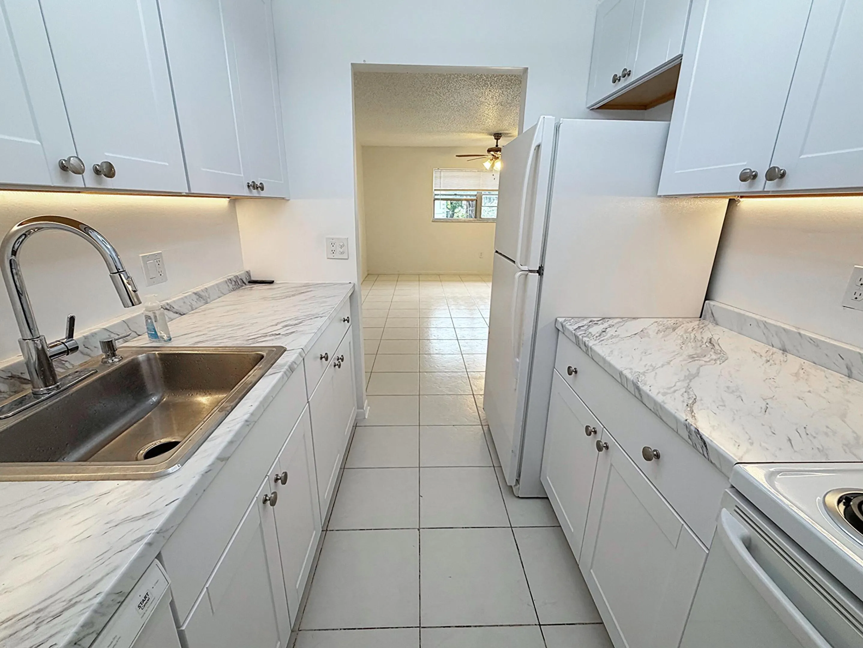 Kitchen (7)