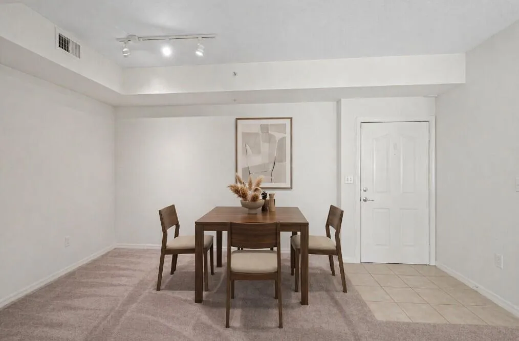 VIRTUAL STAGING