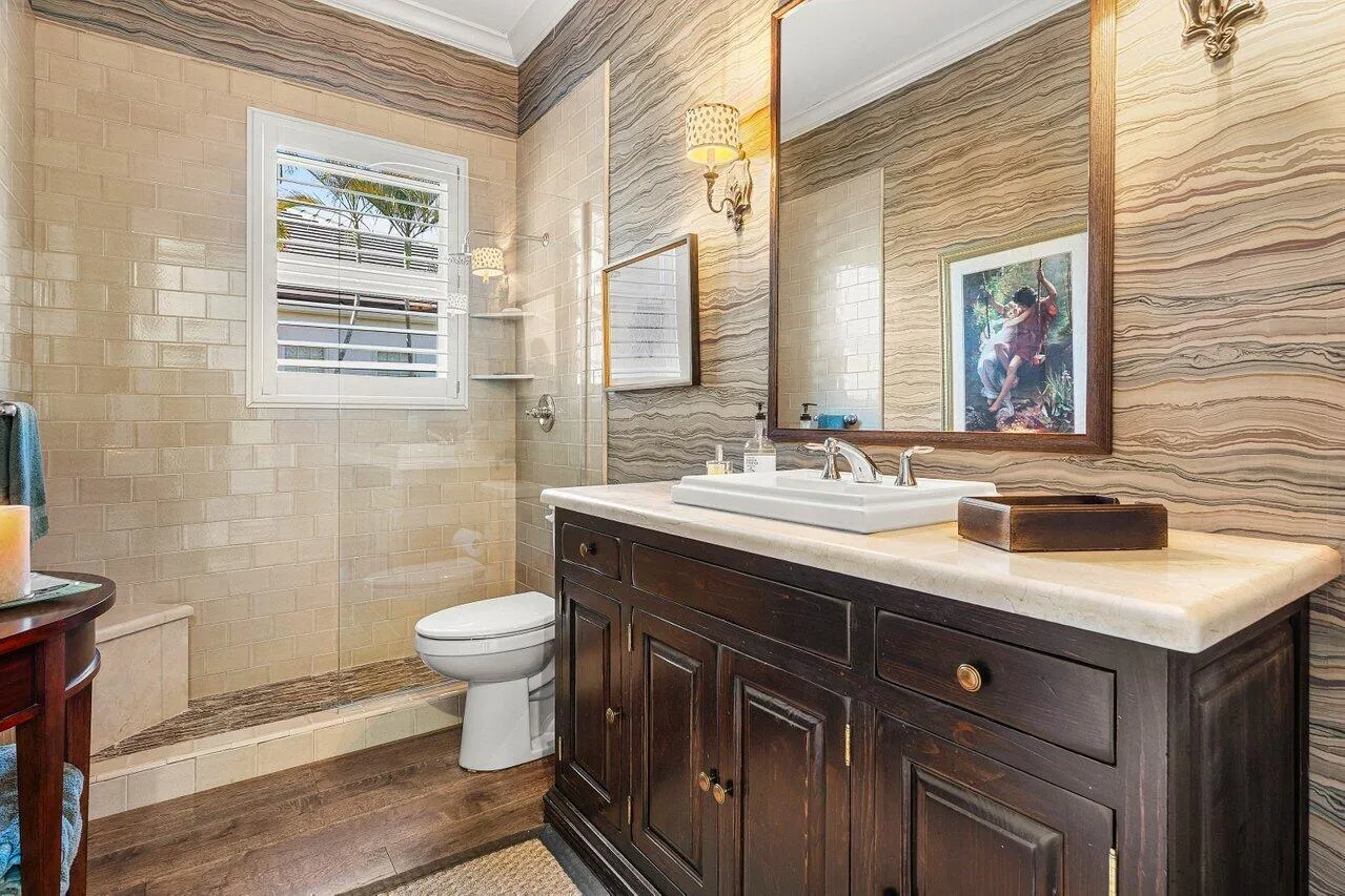 2nd Bathroom