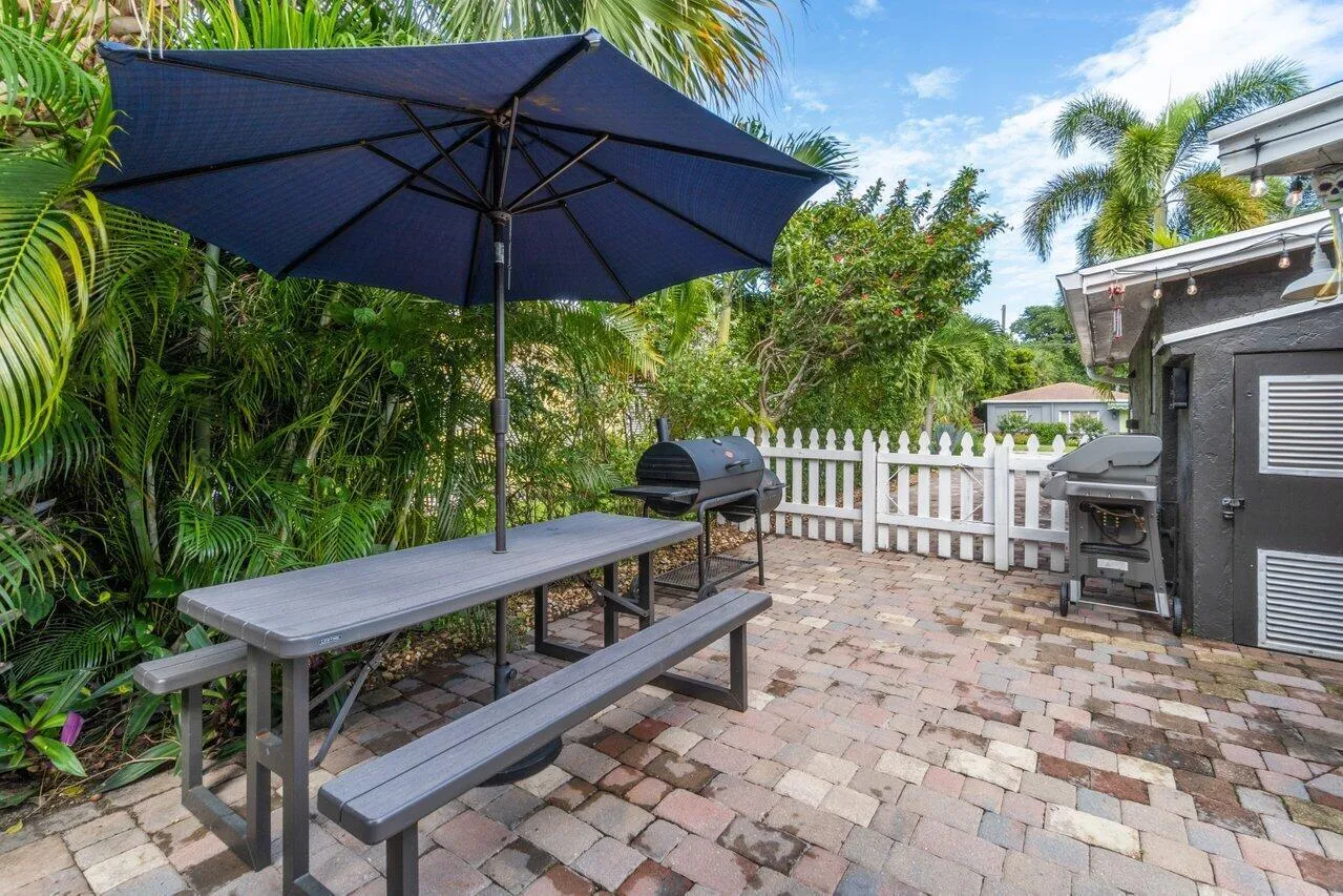Picnic Table Seating by Grilling Area