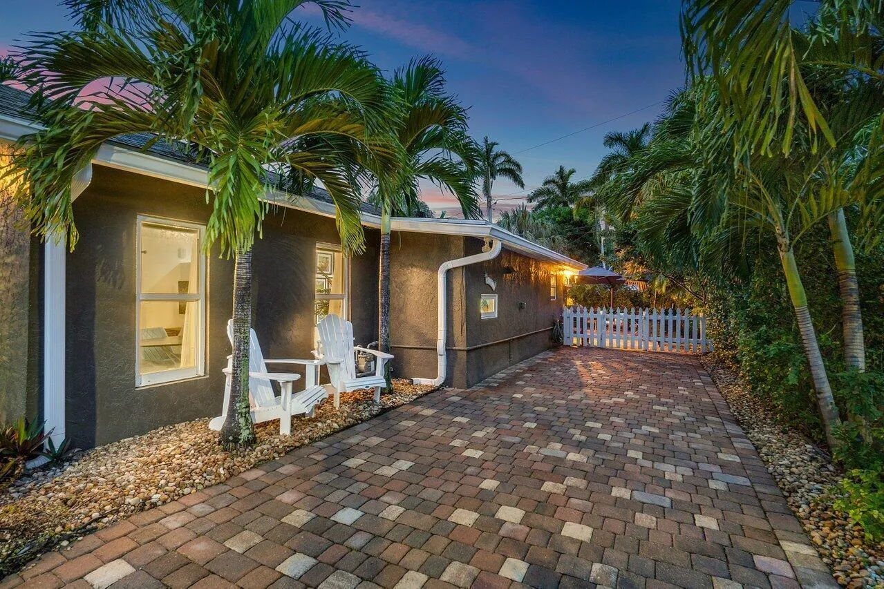 Private Paver Stone Driveway