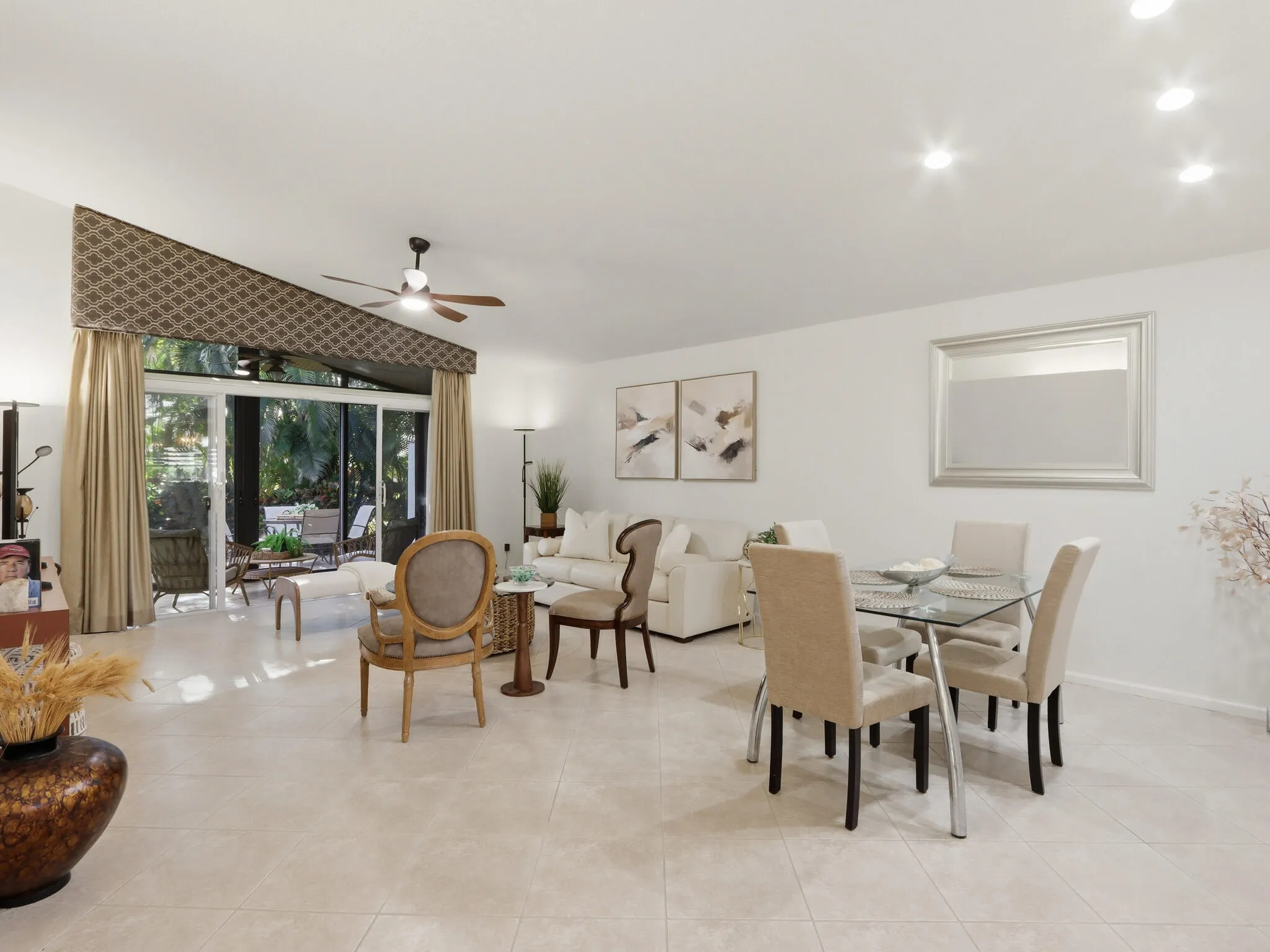 Dining/Living