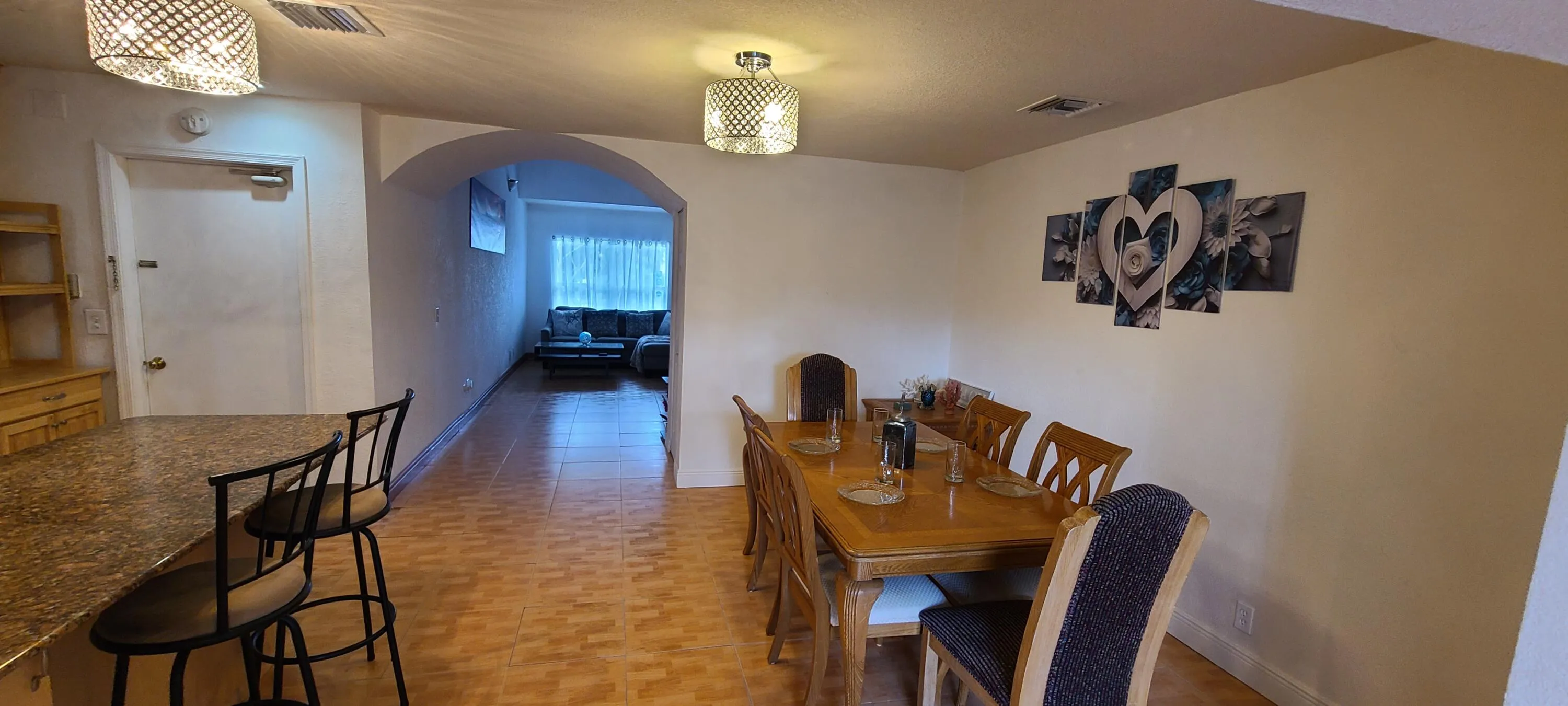 13-dinning_room_and_kitchen