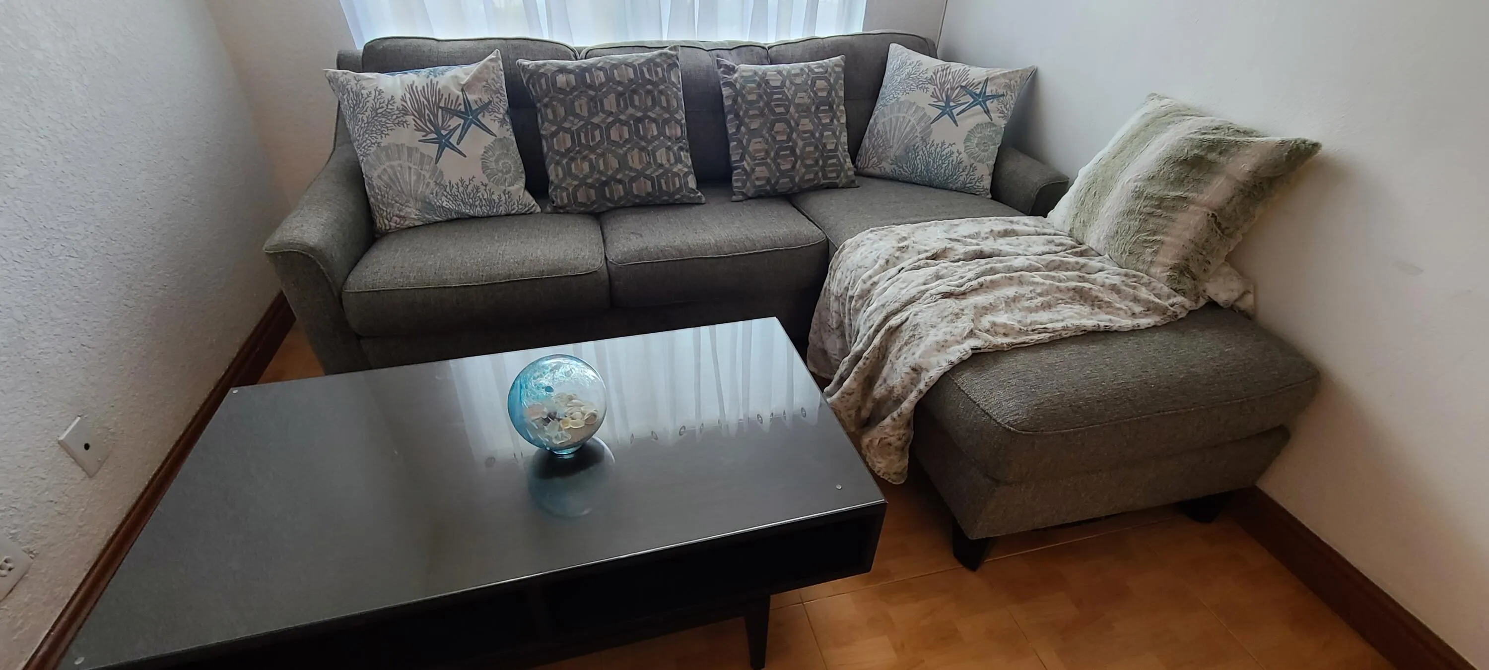 17-living_room_downstairs-1