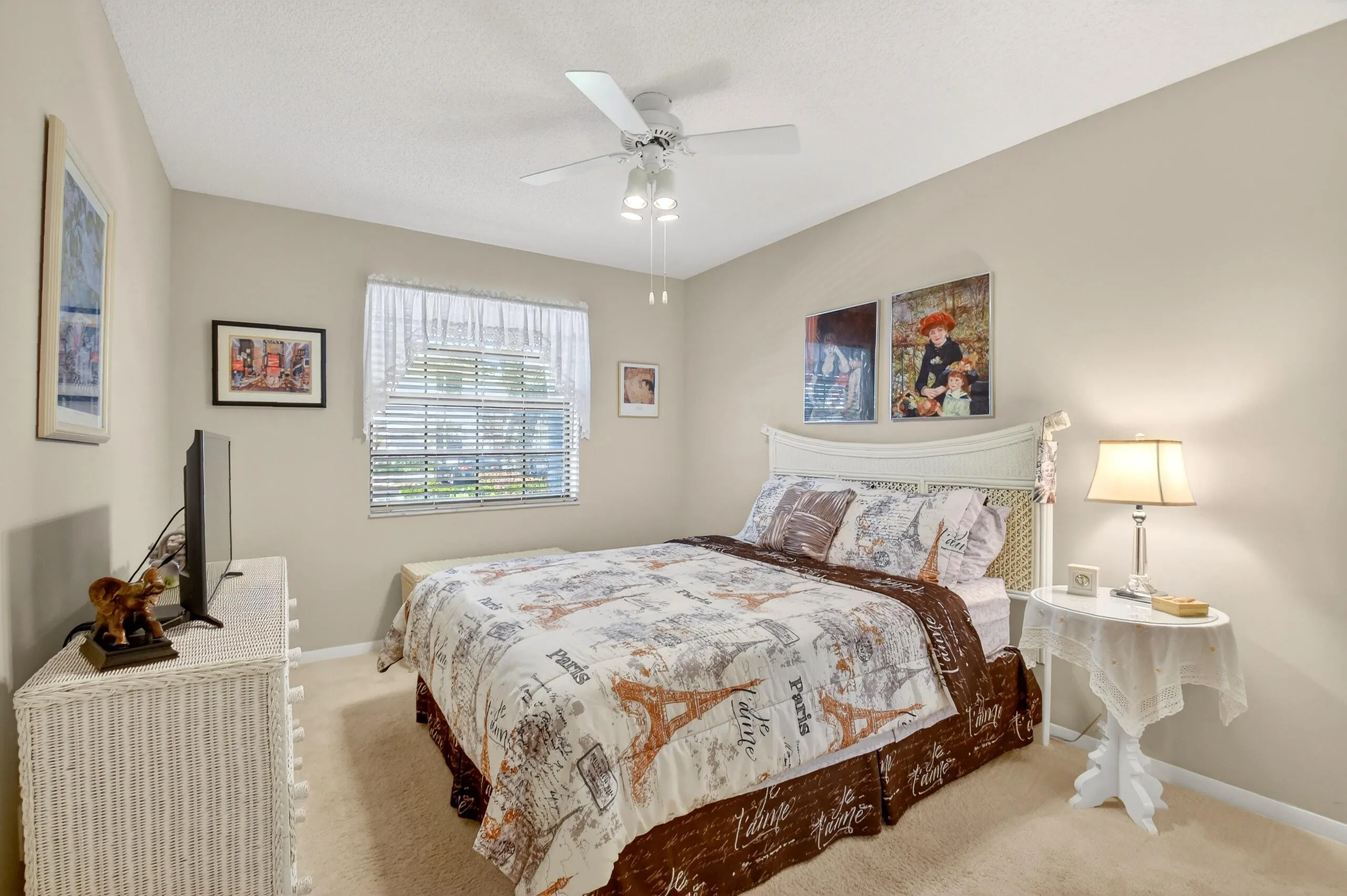 2nd Bedroom