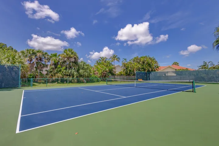 Tennis Ct
