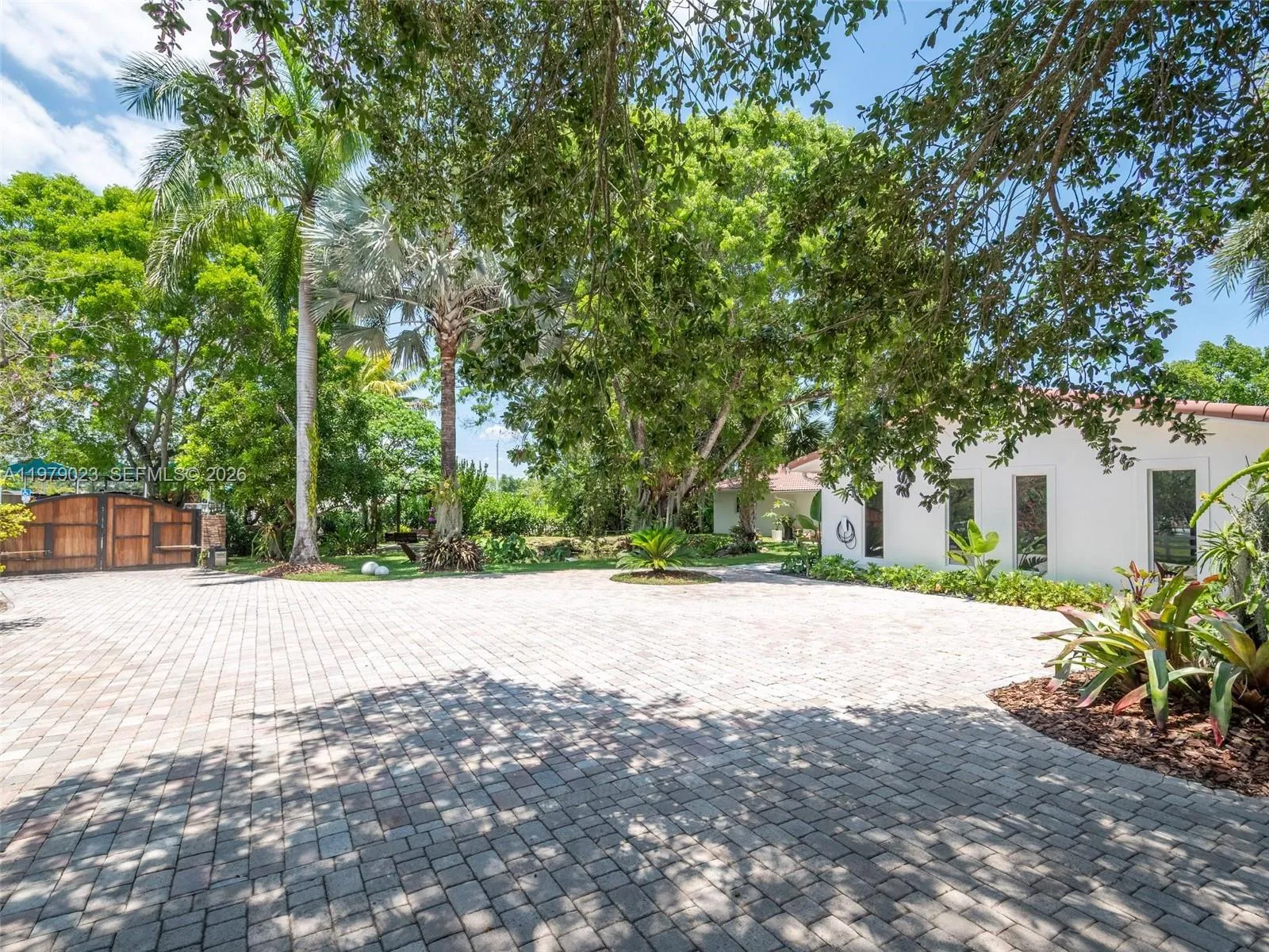 Property photo 37