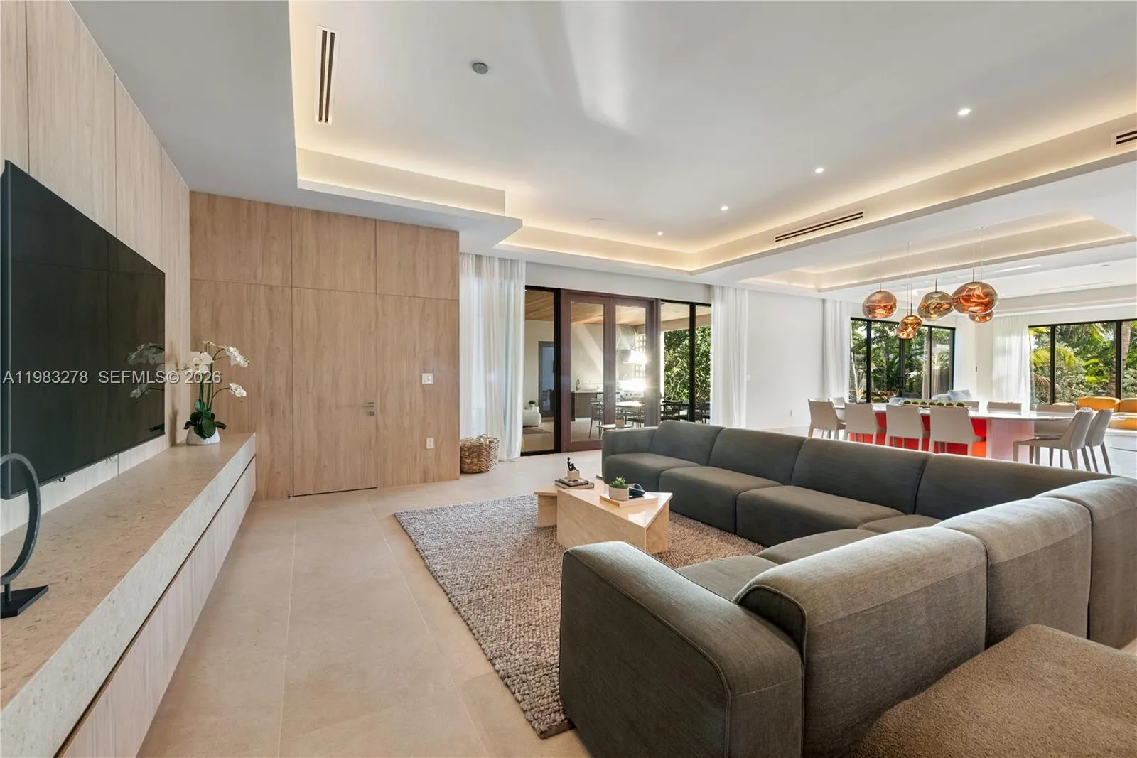 Property photo 100