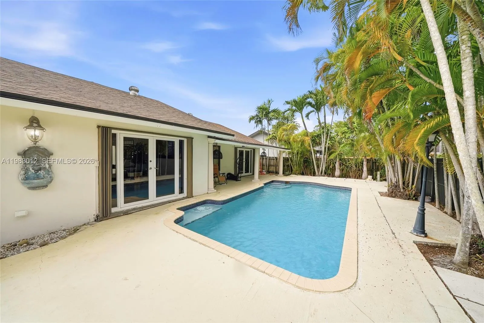 Property photo 35