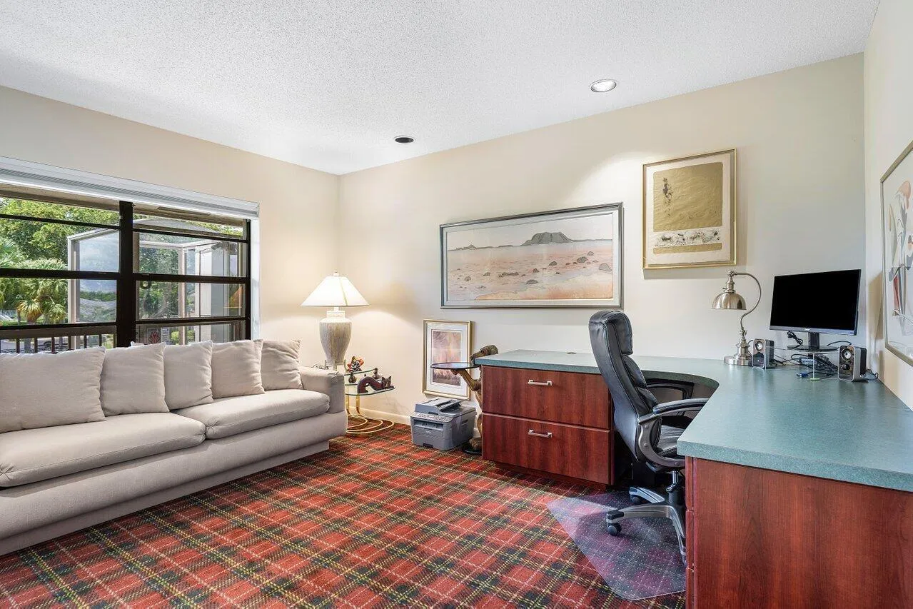 Guest​​‌​​​​‌​​‌‌​‌‌​​​‌‌​‌​‌​‌​​​‌​​ Bedroom