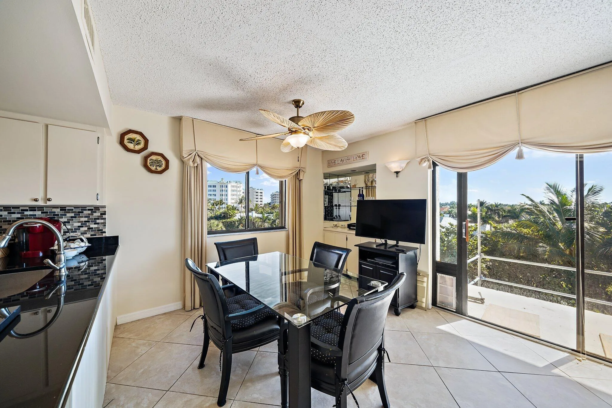 006-1605US1NF401-Jupiter-FL-SMALL