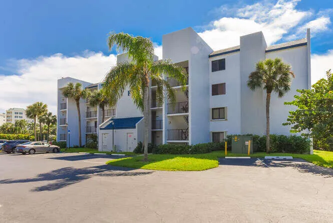 1605 S US Hwy 1 Unit f 401-small-002-052