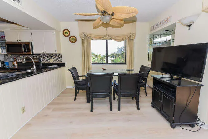 1605 S US Hwy 1 Unit f 401-small-009-070