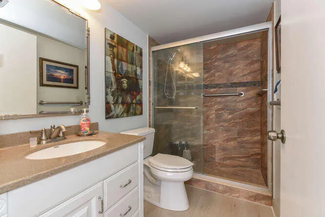 1605 S US Hwy 1 Unit f 401-small-018-055