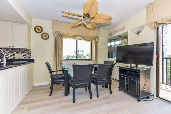 1605 S US Hwy 1 Unit f 401-small-008-066