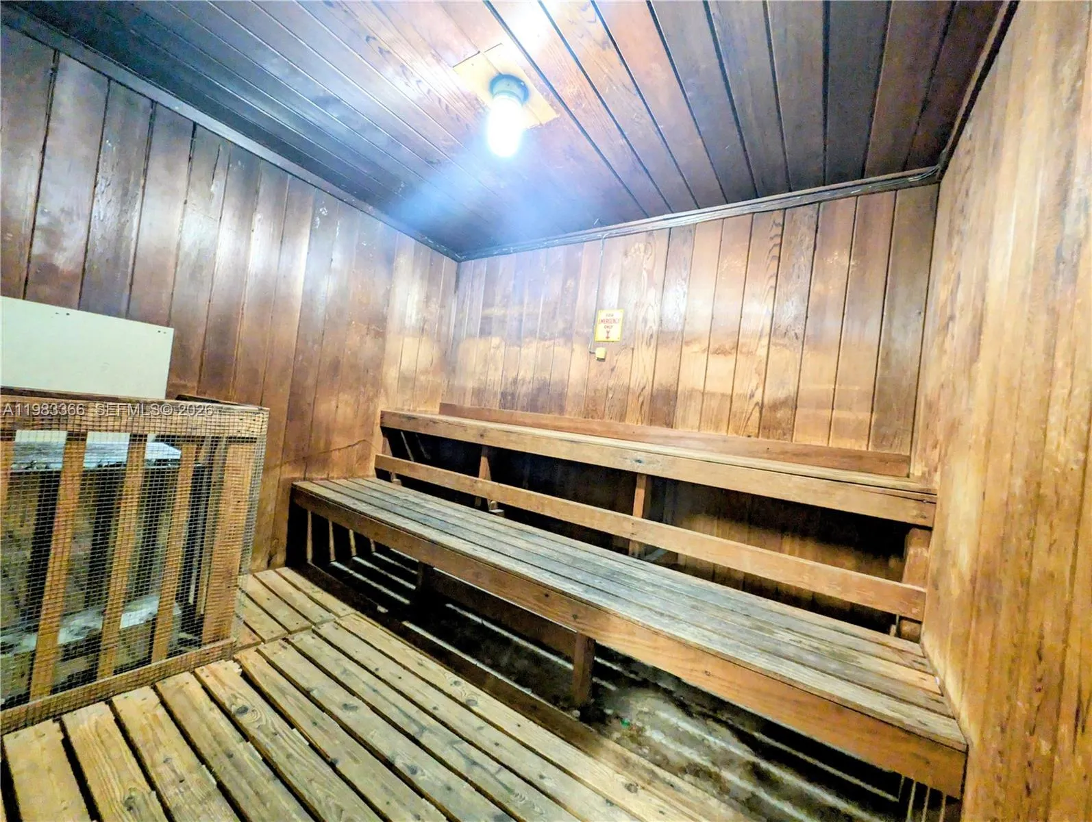 Photo 31