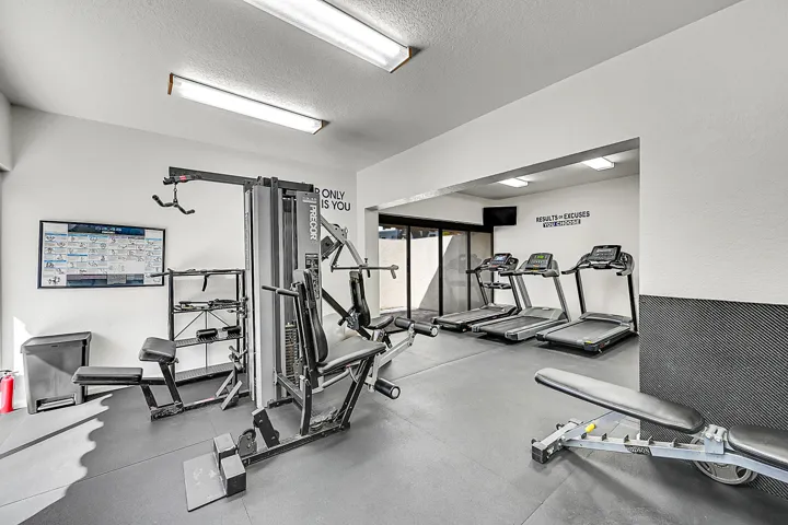 Fitness Center (3)