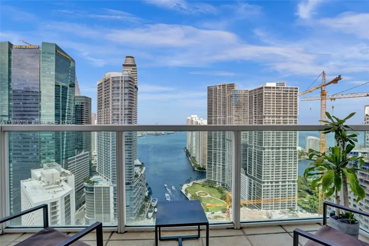 Primary balcony