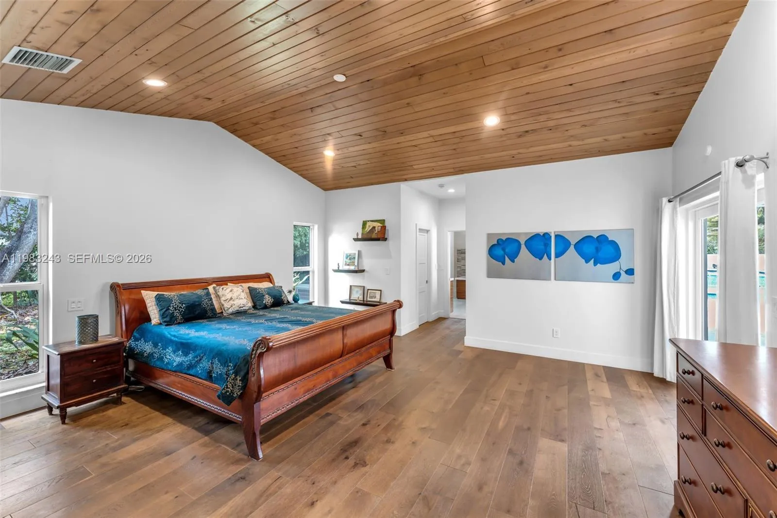 Property photo 192