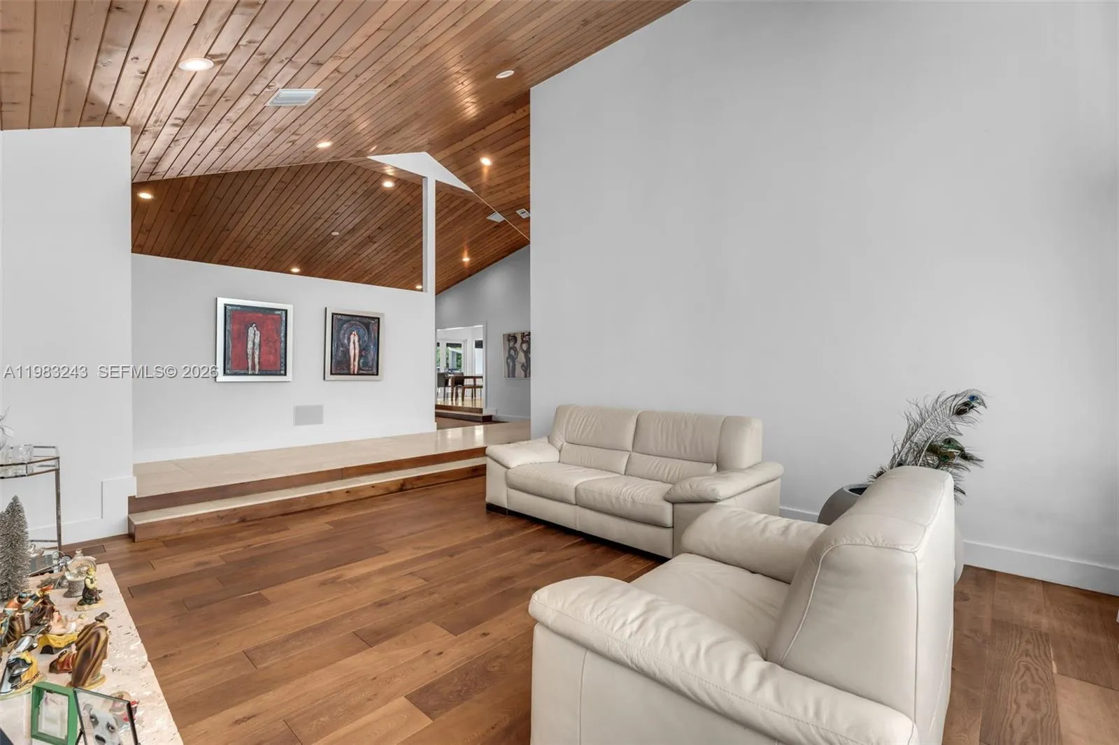 Property photo 114