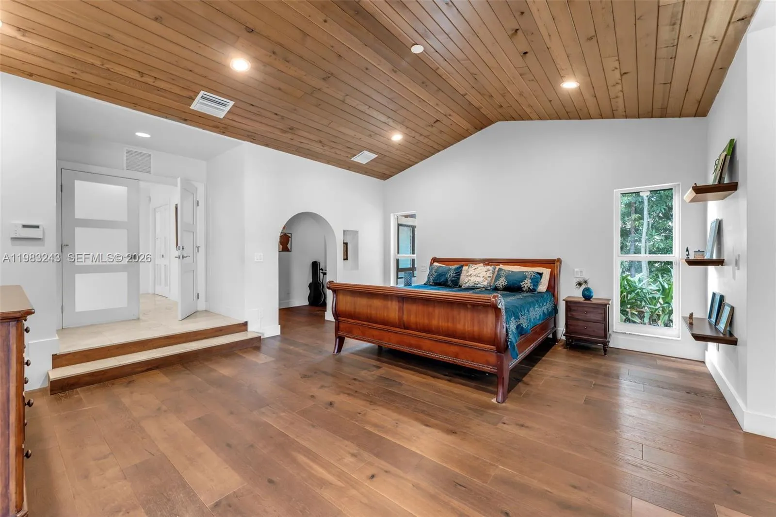 Property photo 175